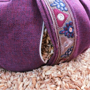 cojín meditación burdeos