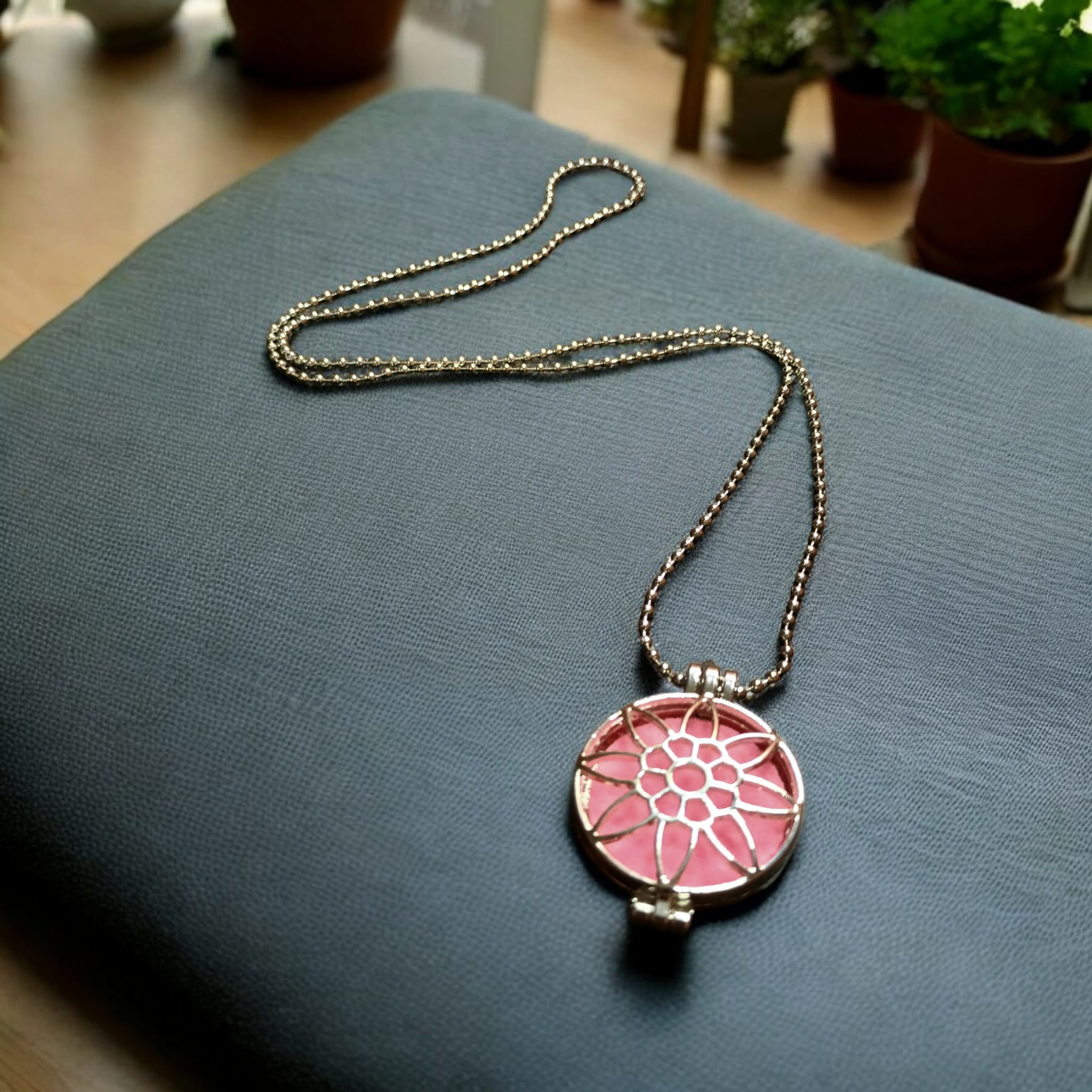 collar aromático mandala